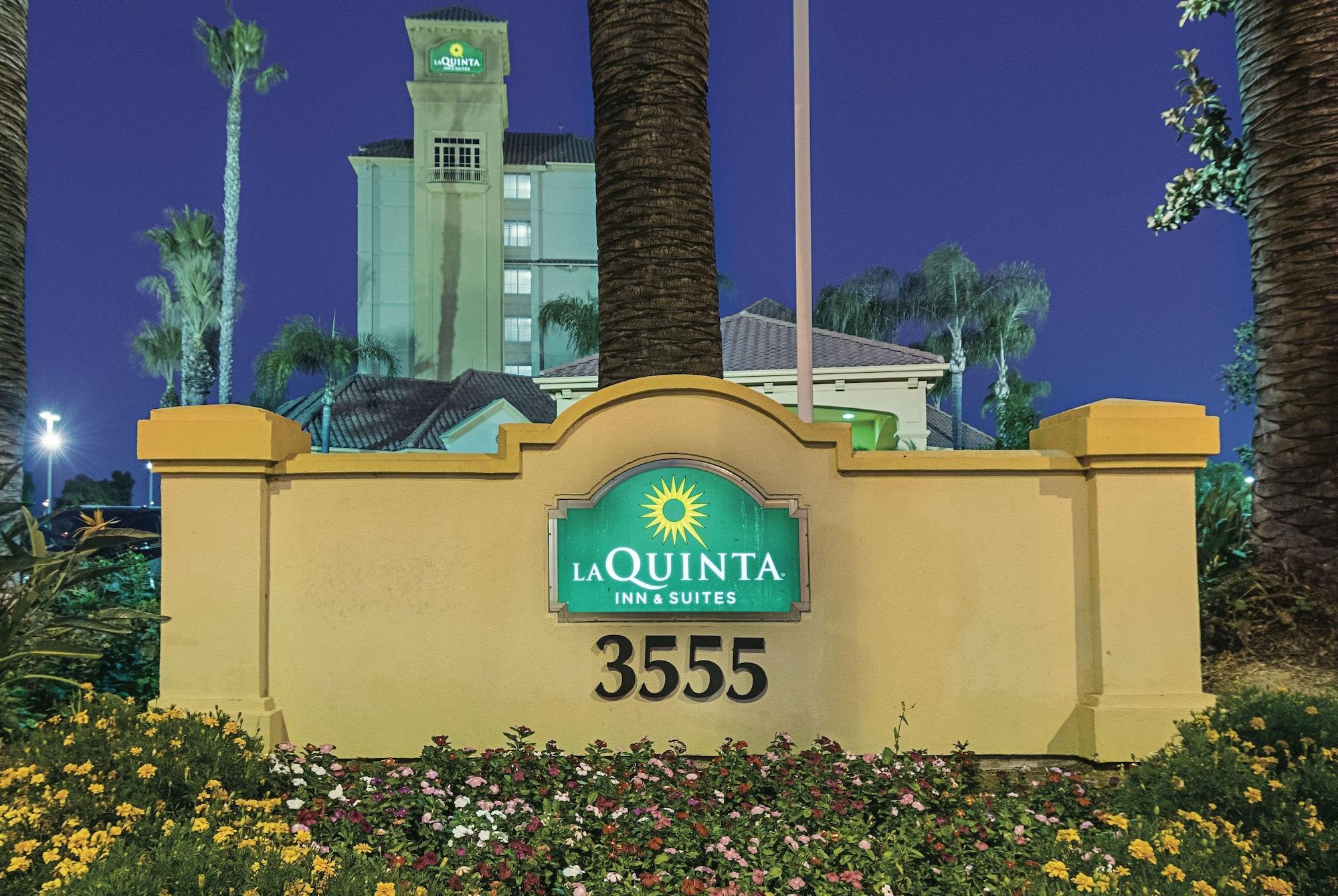 La Quinta Inn & Suites By Wyndham Ontario Airport Екстериор снимка