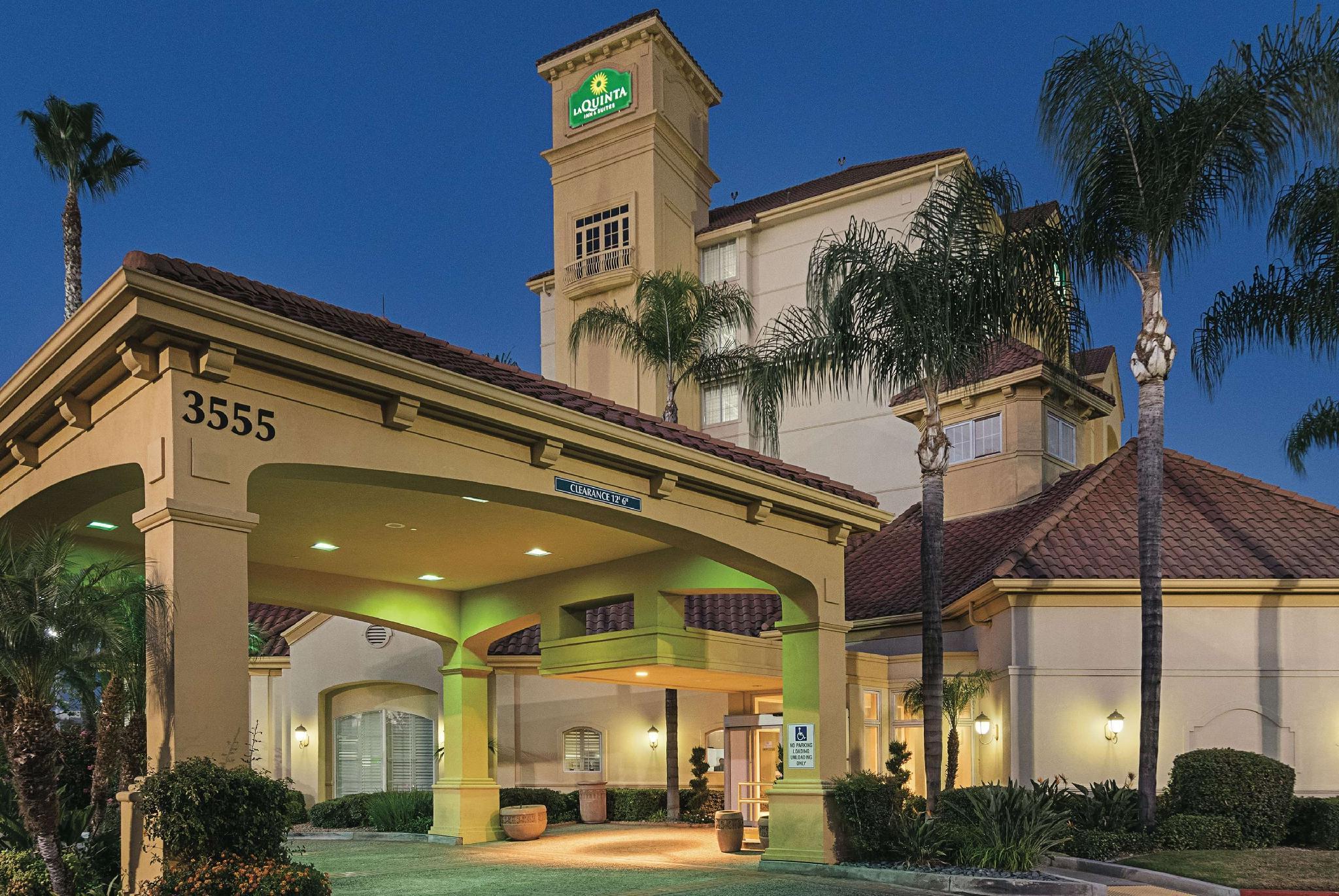 La Quinta Inn & Suites By Wyndham Ontario Airport Екстериор снимка
