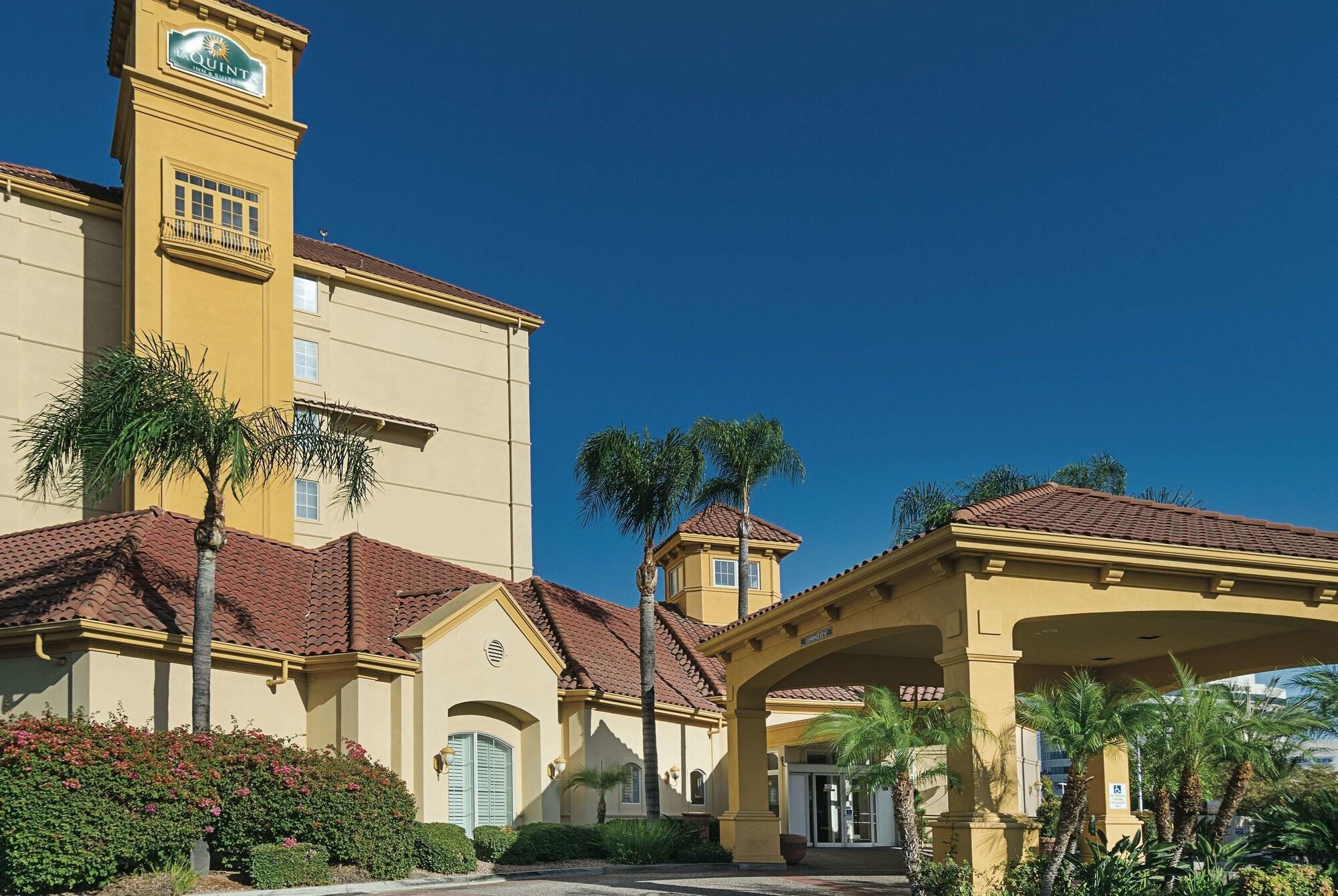 La Quinta Inn & Suites By Wyndham Ontario Airport Екстериор снимка