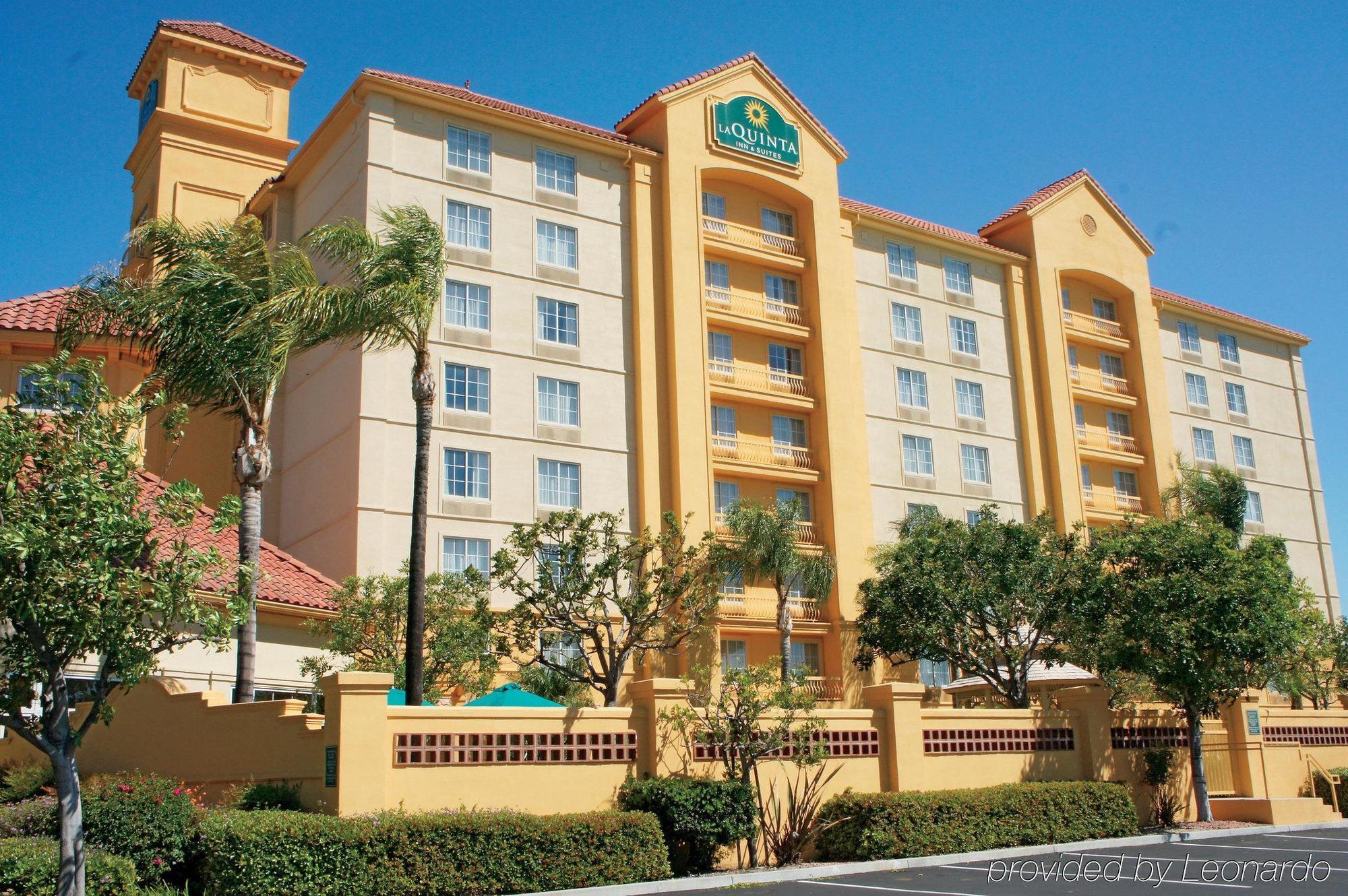La Quinta Inn & Suites By Wyndham Ontario Airport Екстериор снимка